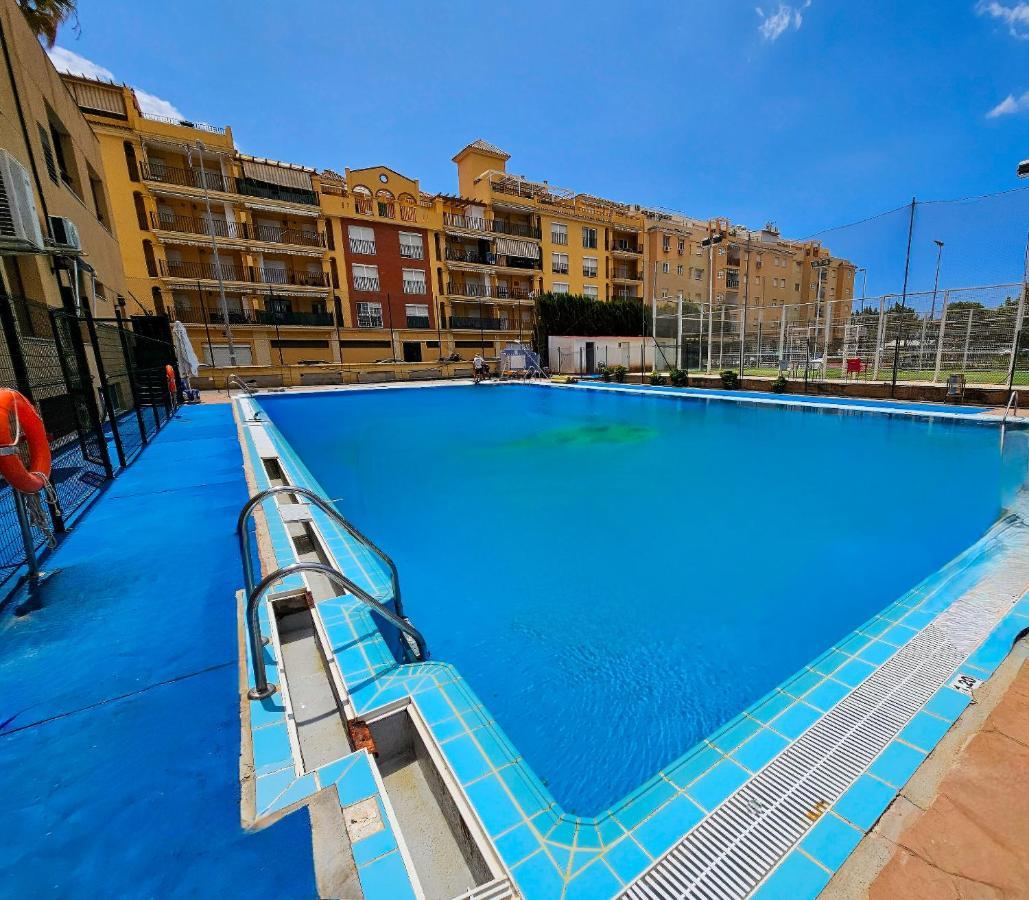 Yeti Atico Beach - Alojamientos La Torre Torre Del Mar Exteriör bild